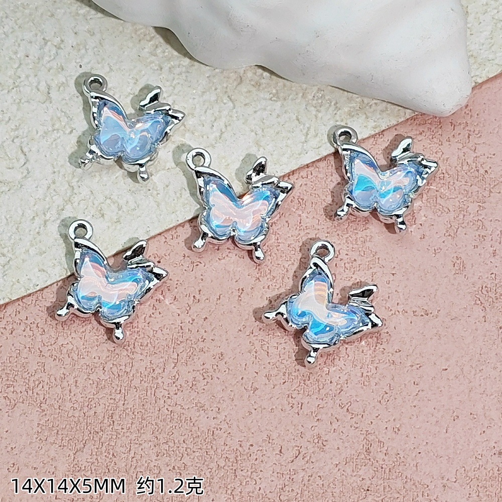 Exquisitos accesorios de joyería colgante de diamante de alta protección ultravioleta al por mayor collar DIY artesanal colgante de materiales de ropa de pulsera