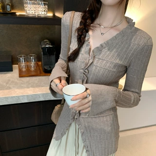 温柔木耳边长袖针织衫女秋季小众修身显瘦设计感打底衫韩系上衣