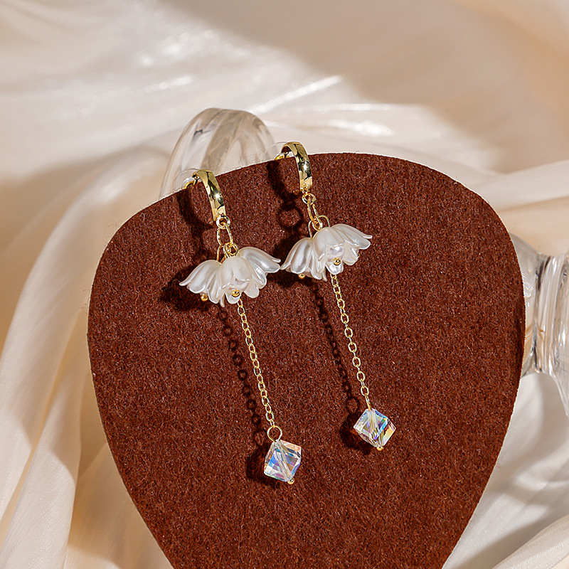 Street Occasion Alloy Material 1 Pair Sweet Flower Plating Alloy Earrings
