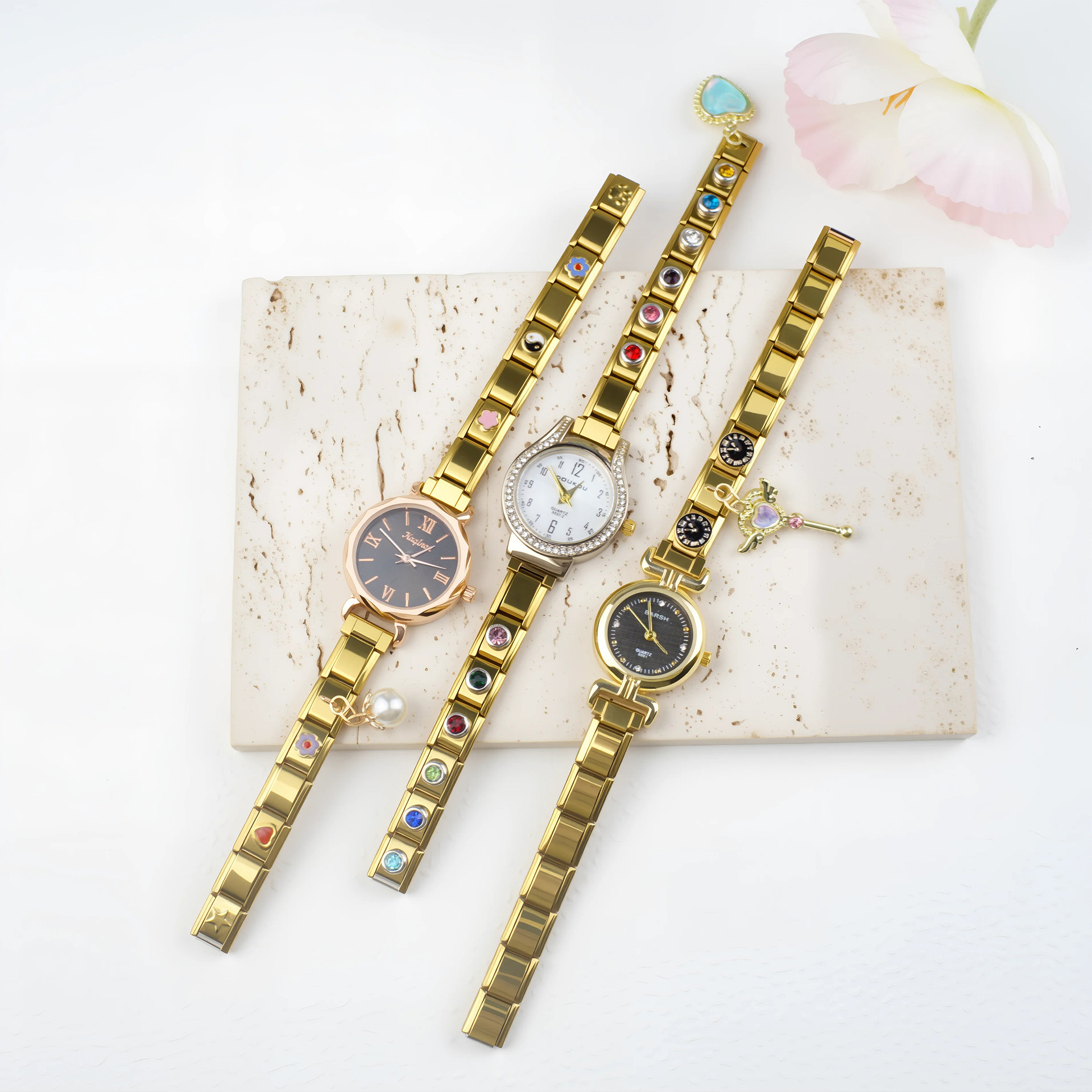 35g Weight Ordinary Glass Mirror Material Stainless Steel Strap Material Watch Classification Pointer+Number Display Type Double Side Snaps Buckle Style Oval Dial Shape Holiday, Shopping Occasion Quartz Movement Geometric Pattern All Seasons Season Unisex Gender Casual, Simple Style Style Casual Simple Style Geometric Double Side Snaps Quartz Watch 9