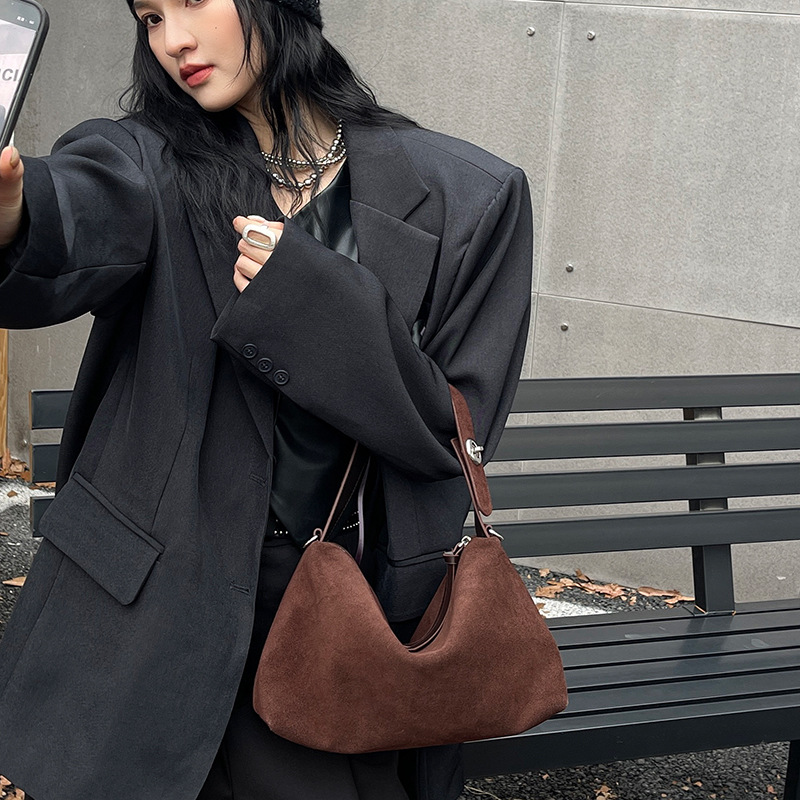 Women's New Niche Suede Baguette Shoulder Bag Retro Matte Top Grain Cowhide Handbag Trendy Bag - Thumbnail 2