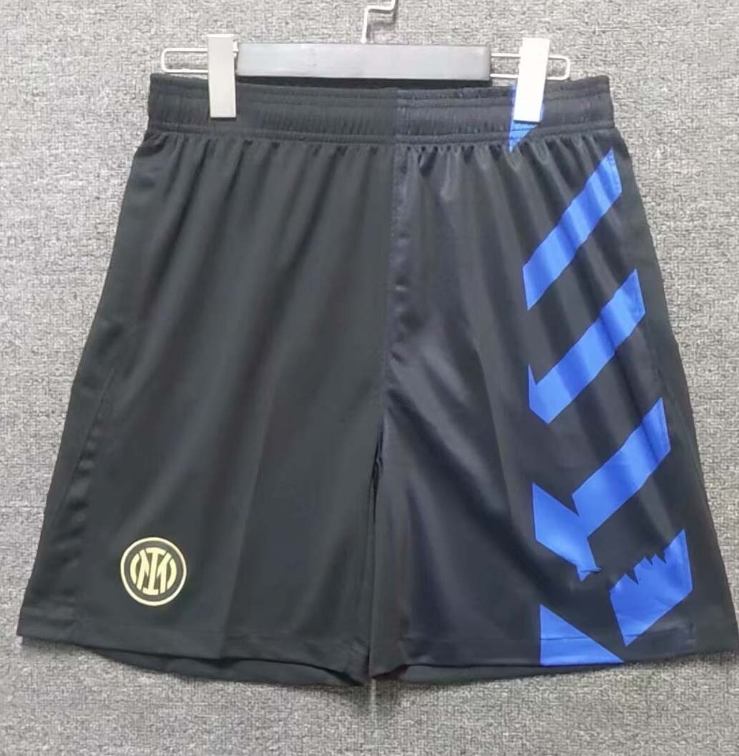 2425/inter milan home court