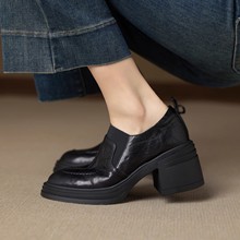 �F؛~��Ƥ��ڴָ���ЬŮһ�_�Ÿ߸���ט���Ьͨ�����߹���ЬŮ