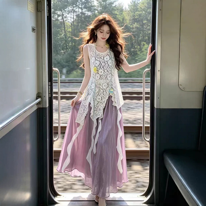 Gorgeous New Light Purple Outfit with a Stylish Belt-Style Lace Blouse + Fashionable Mesh Skirt Set Gorgeous New Light Purple Outfit with a Stylish Belt-Style Lace Blouse + Fashionable Mesh Skirt Set