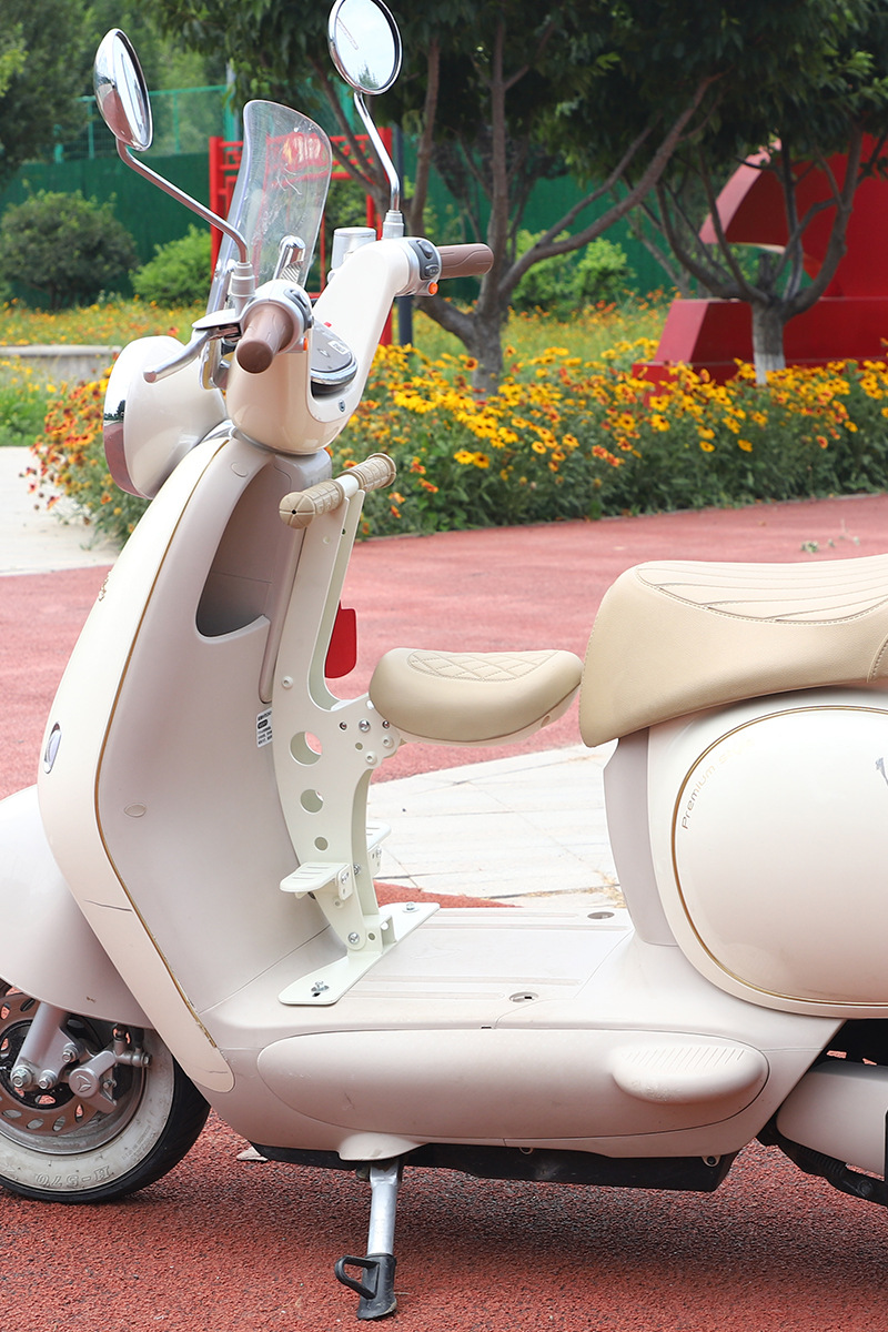 Yadi Q50 Electric Vehicle Suitable Seat in Stock Electric Vehicle Kids Seat Front Battery Car Baby Seat