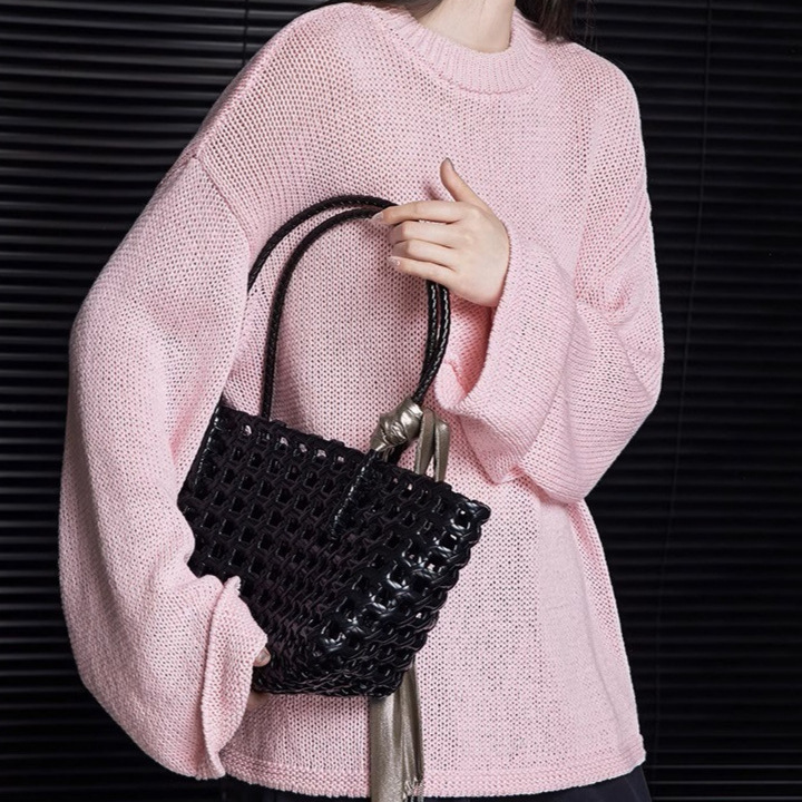 [in Stock] Pink Knitted Sweater for Women 2026 Spring and Autumn Season, Casual and Elegant Retro Pullover Loose Fit