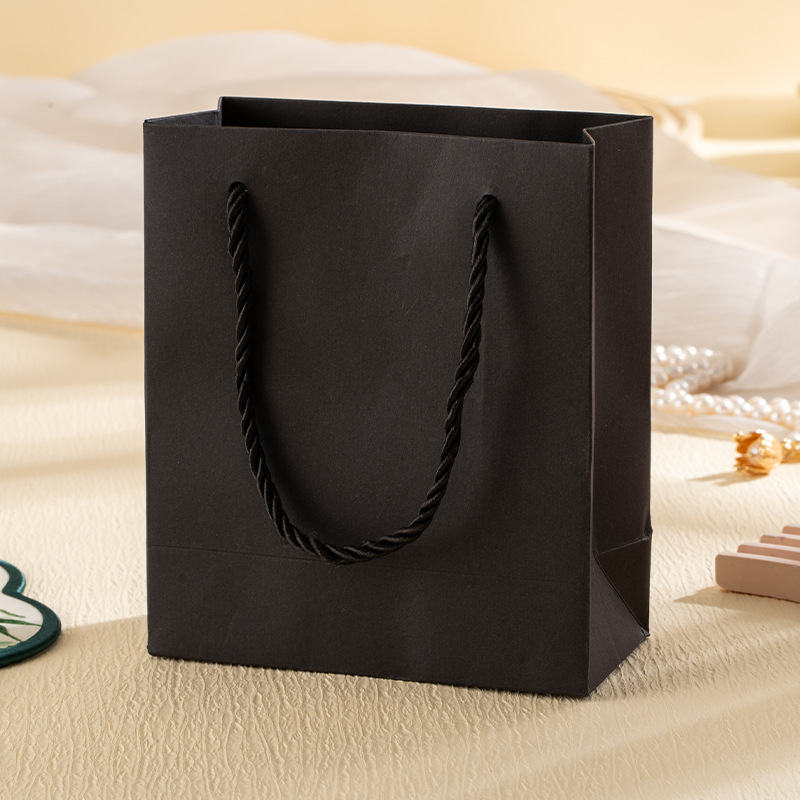 Bolsa de mano negra; 14cm * 12.5cm * 6cm