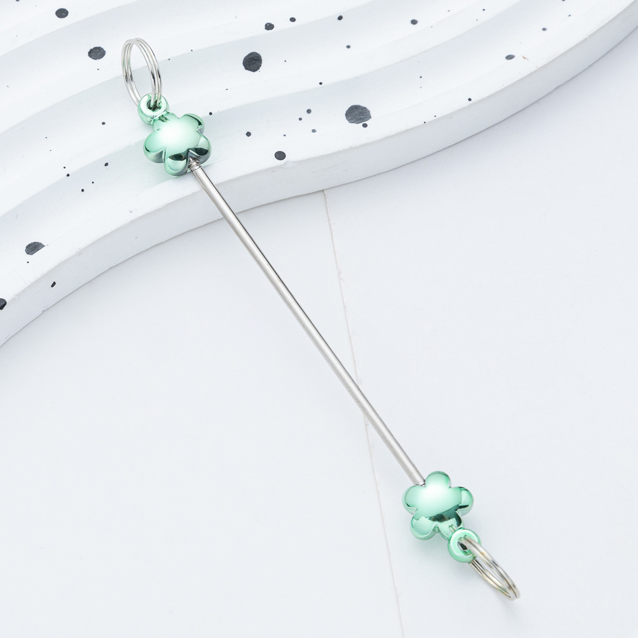 Creativo colgante de accesorios de llavero de amor con cuentas de bricolaje nuevo poste de plástico con cuentas accesorios de llavero con cuentas