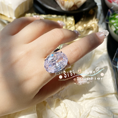 Sisi exaggerated niche dan-shaped zirconium diamond ring for women 18K gold-plated brilliant eight hearts and eight arrows crown dove egg engagement ring