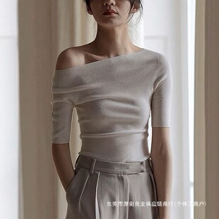 ��ʽᘿ�����T�������Ů�ı��z����һ�ּ������¶�����±�