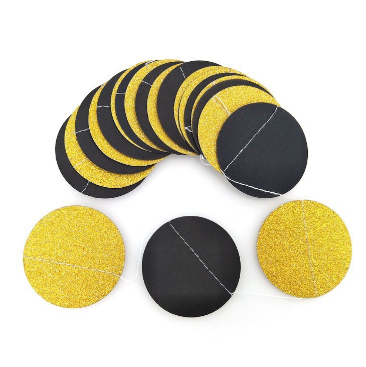 El disco negro dorado