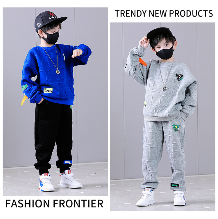Tenue d'automne pour garçons, ensemble deux pièces à capuche et vêtements de sport tendance pour enfants, nouveau printemps de rue explosif pour grands garçons 2023_voghion.com