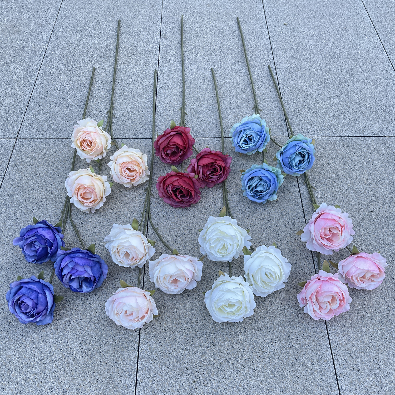3 têtes enrobées de pivoine de fleur de simulation de décoration de mariage de style européen Faux fleurs en gros