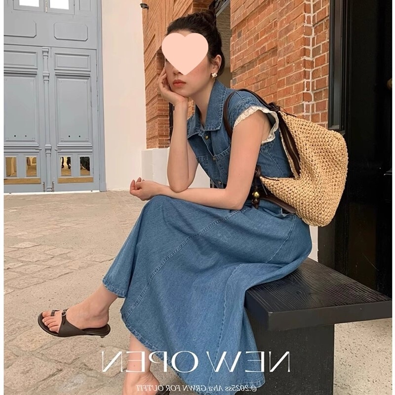 2026 Summer New Style Chic Design Lace Spliced Sleeves Waist-Cinching Elegant Denim Dress for Women 2026 Summer New Style Chic Design Lace Spliced Sleeves Waist-Cinching Elegant Denim Dress for Women