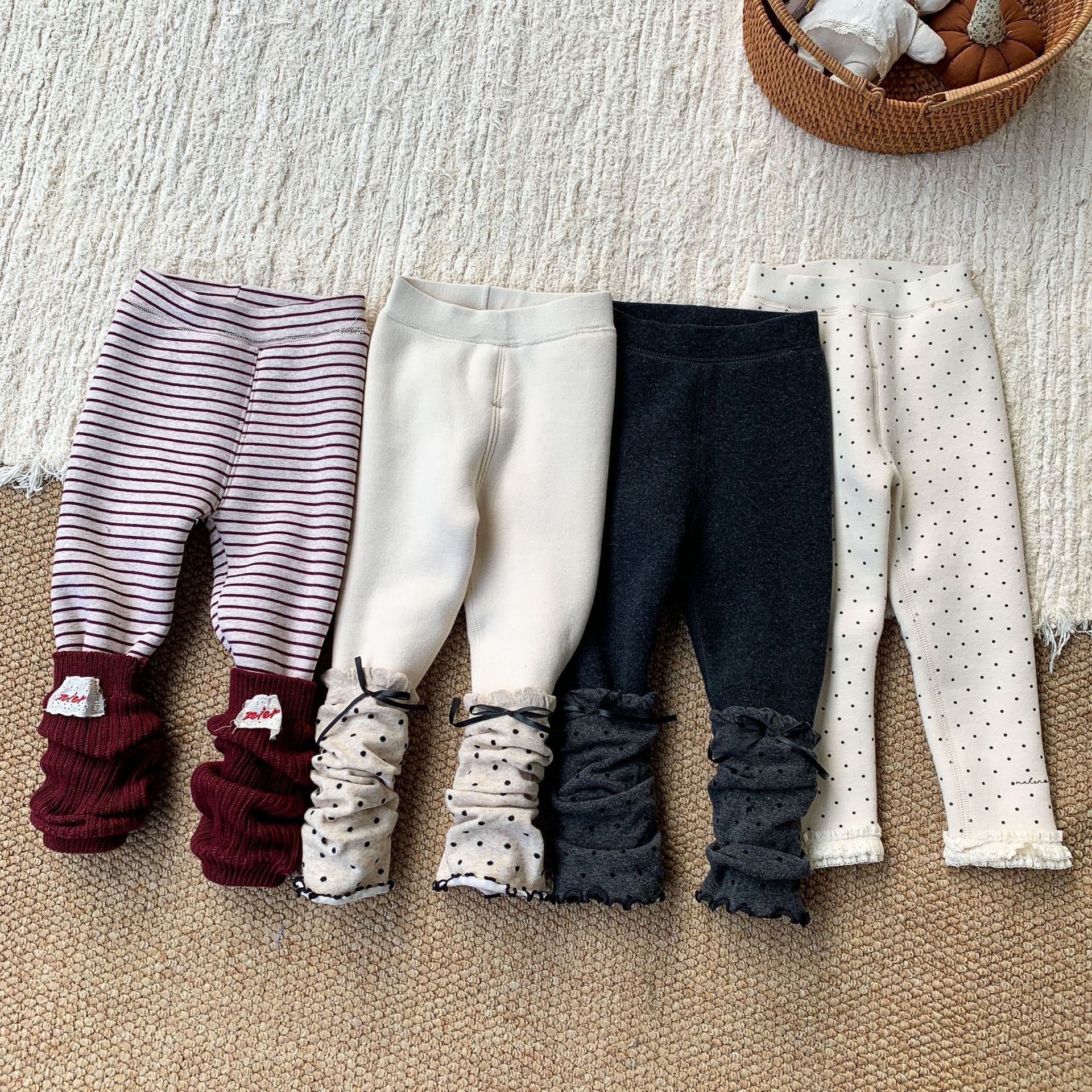 Pantalones de niña ropa de invierno 2025 nuevo estilo extranjero más tercife engrosado leggings niños bebé pantalones de otoño