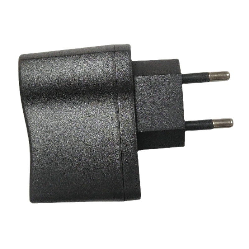 5V1A锂电池充电器 USB充电器 智能旅行充电器