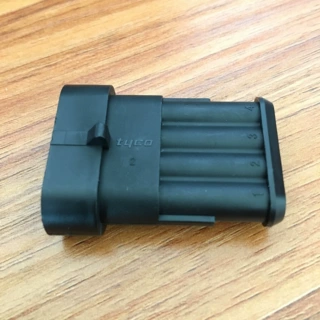 高品质AMP/TE282106-1/4孔防水汽车连接器DJ7041-1.5-11/21