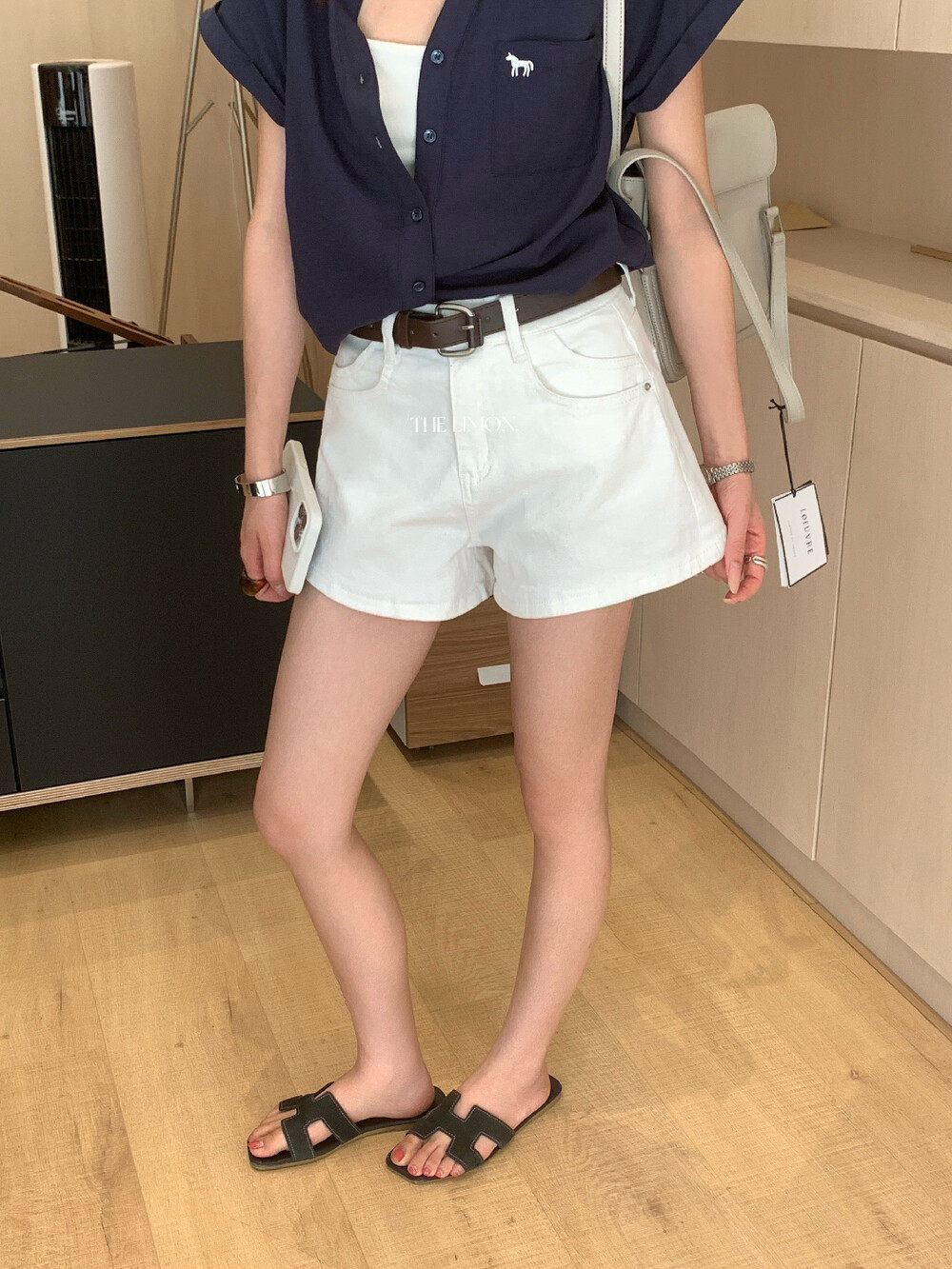 Quần short jean nữ lưng cao thiết kế hai túi phong cách trẻ trung — màu đen, Cao bồi xanh, trắng ngà, Xanh lá cây nhạtcolor chi tiết 2