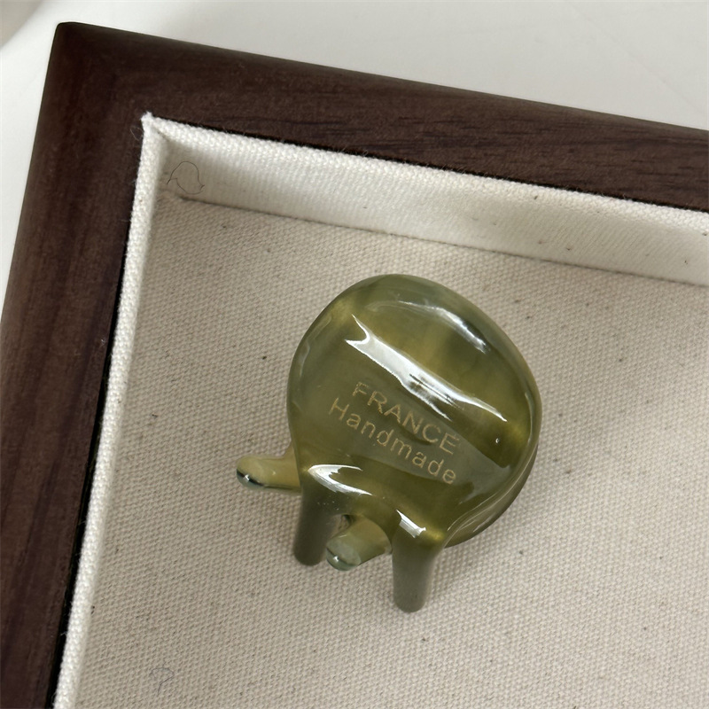 Carino Mini piccola forcina per capelli in acetato per donna, forcina laterale con frangia, forcina per capelli a forma di squalo, copricapo da principessa_voghion.com