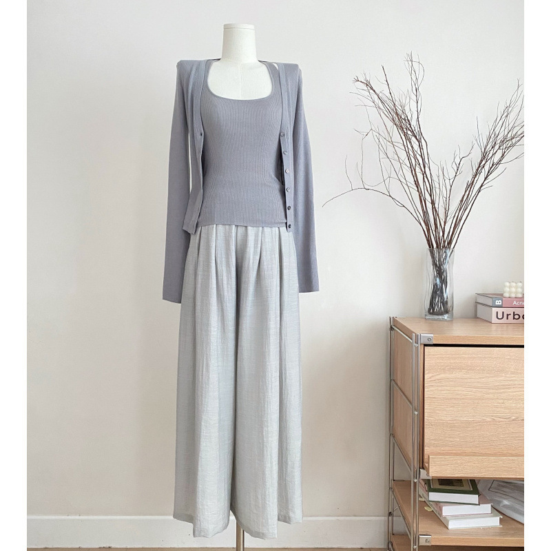 Qianyu 2025 Knitted Cardigan Jacket for Women, Autumn Long-Sleeve Thin Halter Neck Vest, Purple Design Top