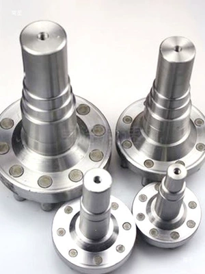 Power take-off — pinion reducer parts: output shaft