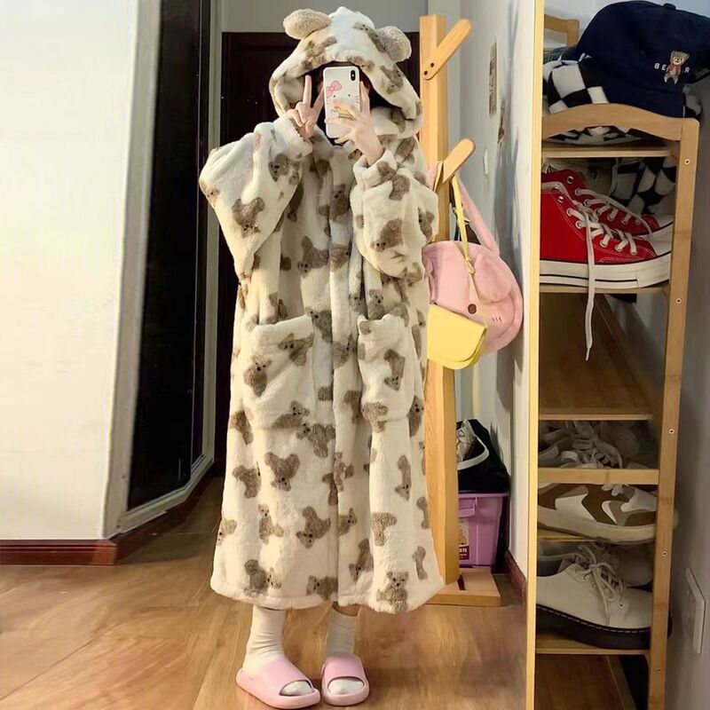 Cross-border Foreign Trade Printed Bear Coral Fleece Bathrobe Thickened Autumn and Winter Japanese and Korean Style Pharaoh Fleece Nightgown Cross-border Foreign Trade Printed Bear Coral Fleece Bathrobe Thickened Autumn and Winter Japanese and Korean Style Pharaoh Fleece Nightgown