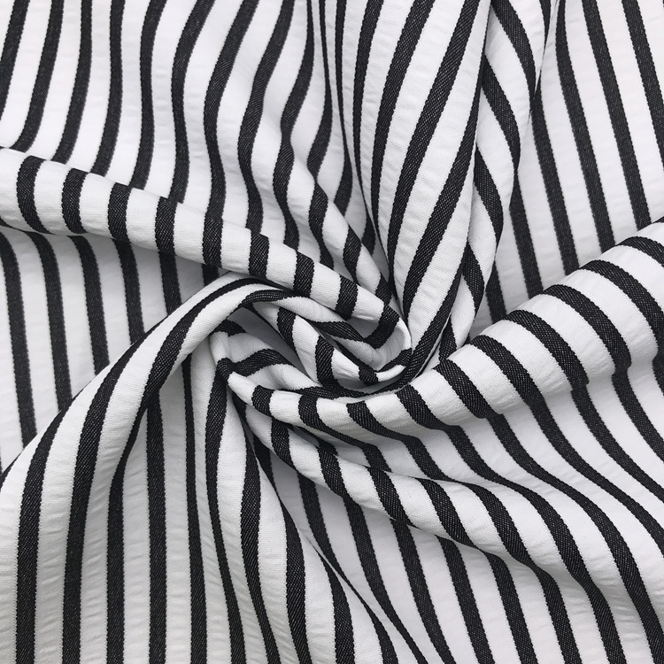 흰색 배경 + 검정색 스트립 추가 -11