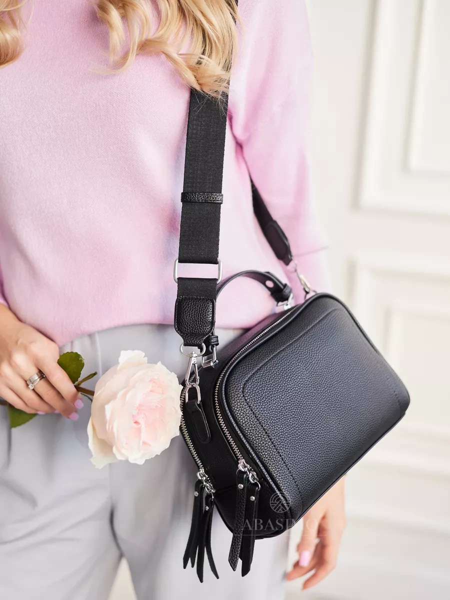 Classic Women's Shoulder Bag Retro Style Commuter Handbag_voghion.com