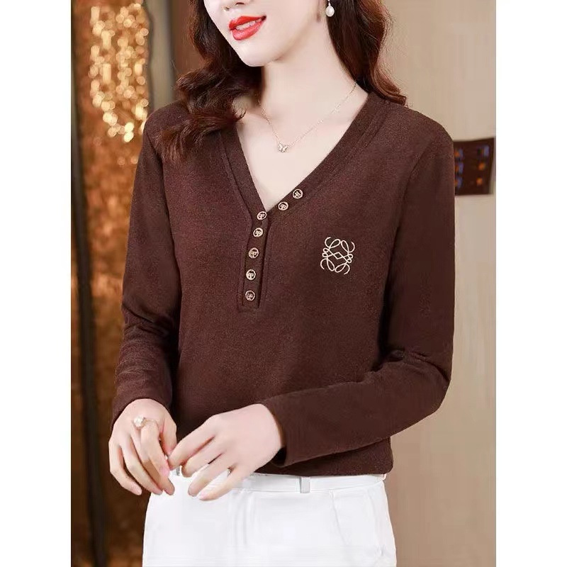 气质妈妈装大码时尚女装2024秋冬季新款德绒长袖中年服装打底衫潮