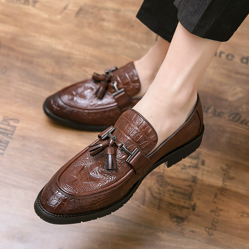 Amazon Cross-Border кожаная обувь больших размеров Мужская обувь с кисточками 38-46 Деловое платье Повседневная обувь Стилист Повседневная кожаная обувь