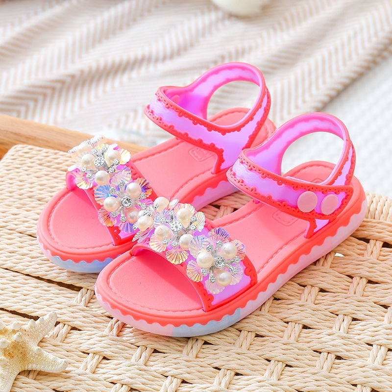 2021 new children's sandals and slippers...