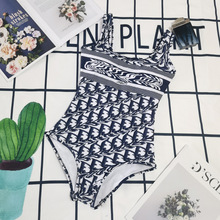 �W�����Q�羳ŮʿӾ��D��ĸӡ���B�w����¶���ȼ�Ӿ�b�B�펧�؉|