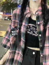 粉色格子防晒短袖衬衫女夏季中性少年感穿搭半袖上衣薄开衫