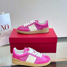 2025新款情侣款真皮春秋季透气男鞋时尚舒适休闲百搭运动牛皮板鞋