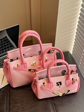 �羳2026�¿����Ů�����֦�y����μ���ٴ�б����p���K���