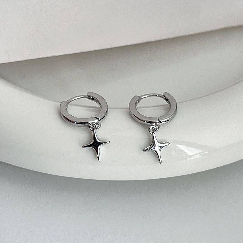 Mini kruisster voor dames, lichte luxe, eenvoudige stijl, unisex oorclips met hanger, oorstekers, Europees en Amerikaans_voghion.com