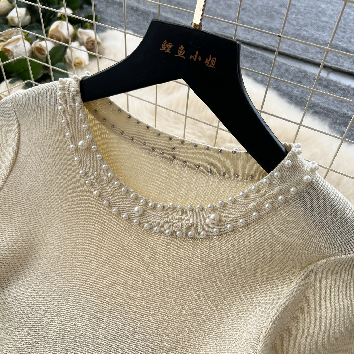 Women's French Style Beaded round Neck Short Sleeve Knit Dress Elegant Slimming Inner Sweater Dress_ecoleips.com