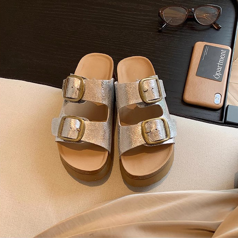 Nuevo retro doble hebilla de grapas de madres, zapatillas de playa elevadas, zapatillas de verano para mujeres