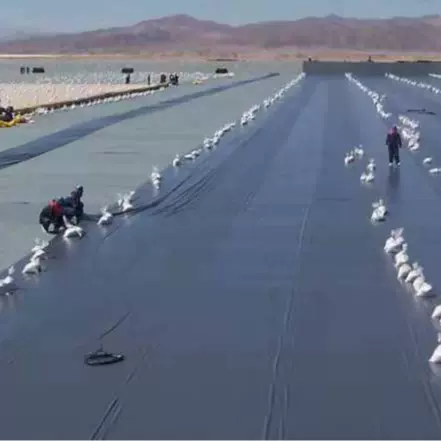 四川成都 HDPE土工膜  防渗土工膜  鱼塘藕池防渗膜  垃圾填埋场