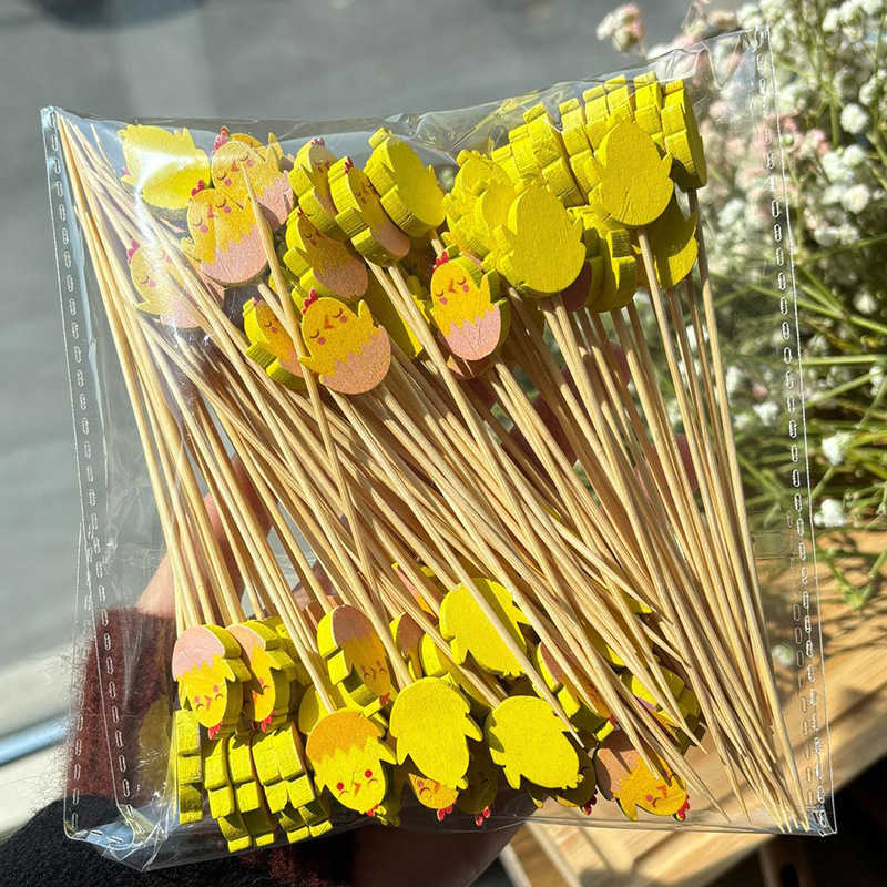 Nuevo producto decoración palo de bambú 100 piezas/paquete de fruta de dibujos animados lindo palo de bambú palo de hamburguesa palo de cóctel palo de bocadillo Amazon