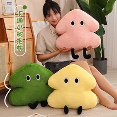 オフィスの腰はクッション椅子の背もたれで腰を保護します。