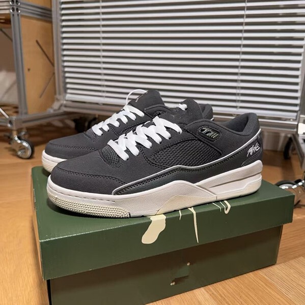 Cross-border Putian AJ FLIGHT COURT co-branded unisex couple's versatile low-top sneakers and basketball shoes Cross-border Putian AJ FLIGHT COURT co-branded unisex couple's versatile low-top sneakers and basketball shoes