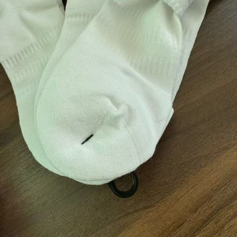 Suwan Adites short socks for men and women, towel bottom, black and white, for running and training, comfortable, sweat-absorbing, cotton sports socks