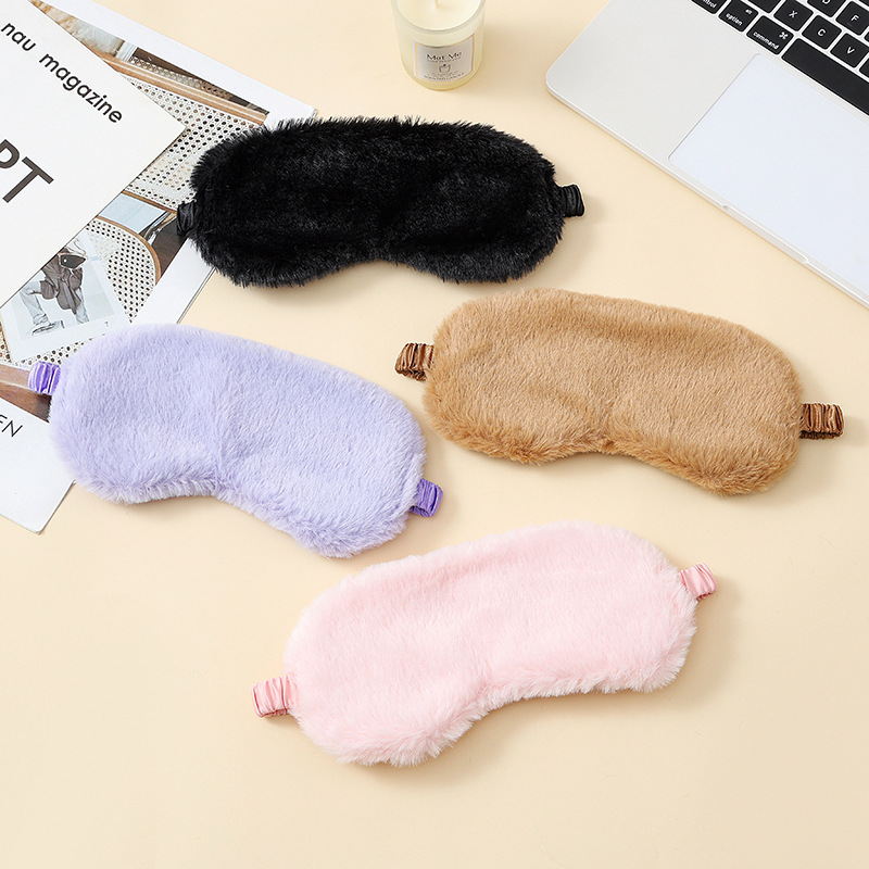 Suministro de máscaras de ojos de peluche para dormir lindas máscaras de ojos de peluche simple sombreante almuerzo para dormir máscaras de ojos al por mayor