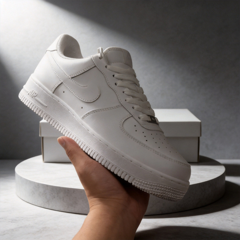 Putian shoes cross-border pure original Air Force One white sneakers, campus couple style, fashionable casual leather sports shoes Putian shoes cross-border pure original Air Force One white sneakers, campus couple style, fashionable casual leather sports shoes