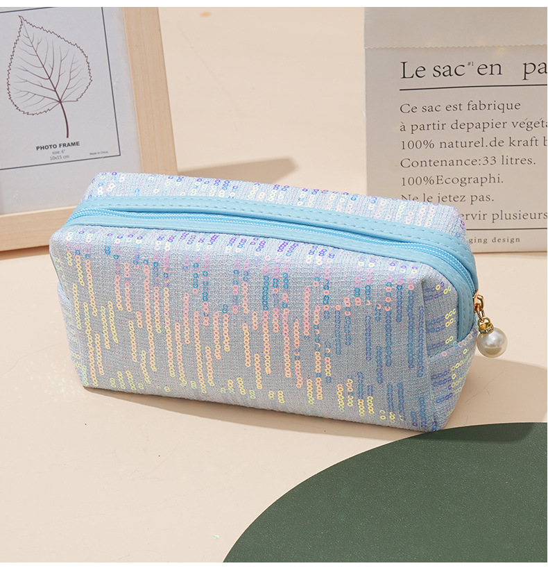 Women's Polyester Solid Color Classic Style Square Zipper Cosmetic Bag display picture 4