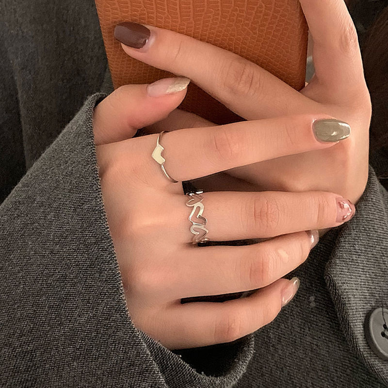 Hollow Heart Ring Set For Women Light Luxury Elegant Design_voghion.com