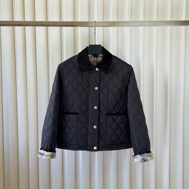 New autumn and winter quilted short cotton coat with turn-down collar for women, warm and stylish British-style cotton jacket