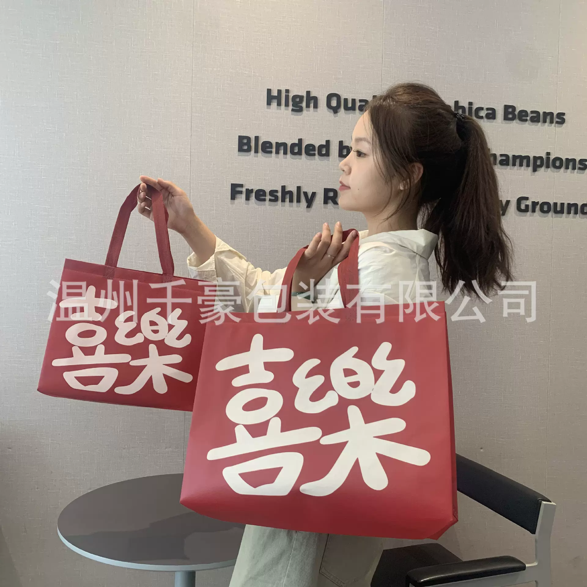 无纺布袋定 制商场服装店童装店无纺布袋子加logo购物礼品手提袋