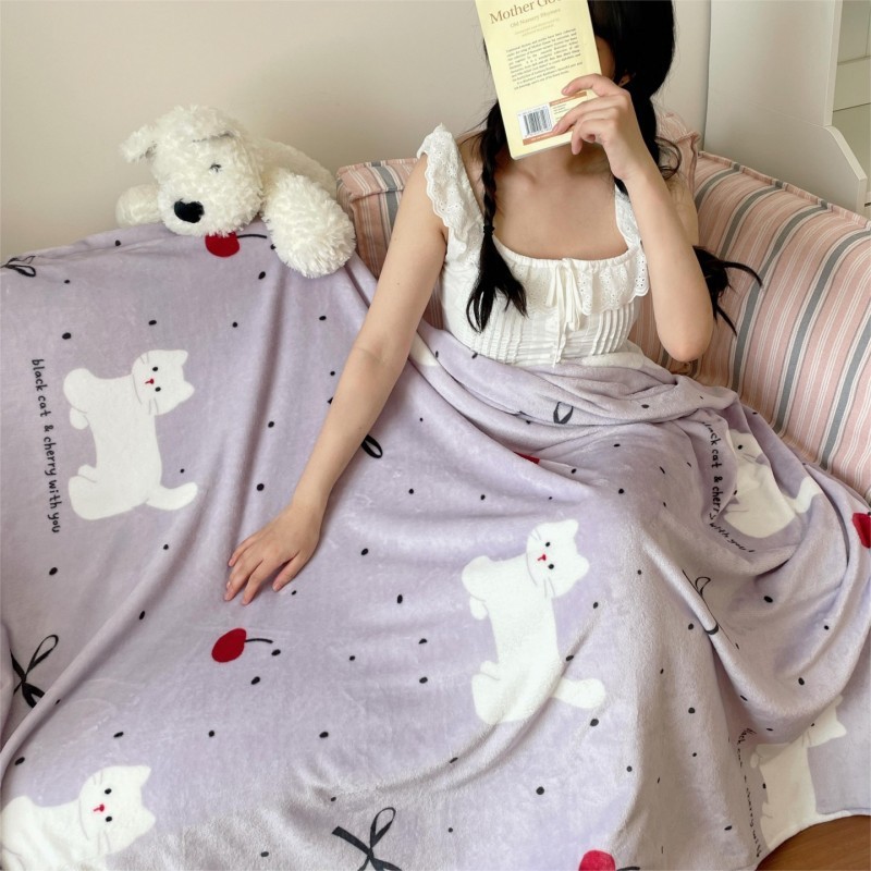 インスガールズミルクベルベットブランケット、夏用エアコンブランケット、オフィス昼寝用小型ブランケット、コーラルベルベットソファカバー|undefined